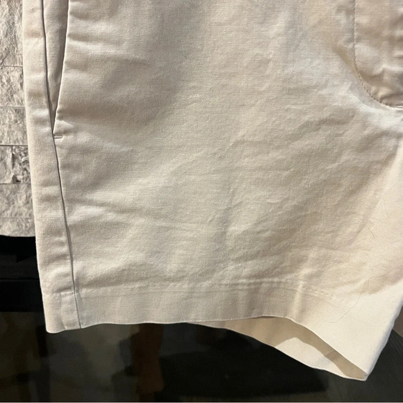 Ann Taylor size 6 khaki cotton blend shorts - Picture 8 of 12